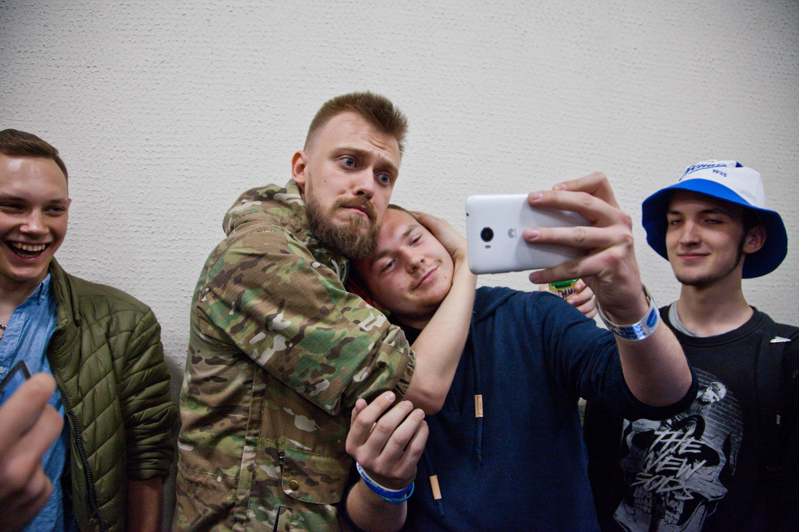 Первый в истории «Баттл на Крестовском»: ХХОС VS Lodoss