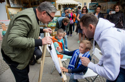 «Давай-давай!»: Александр Кержаков стал уличным художником