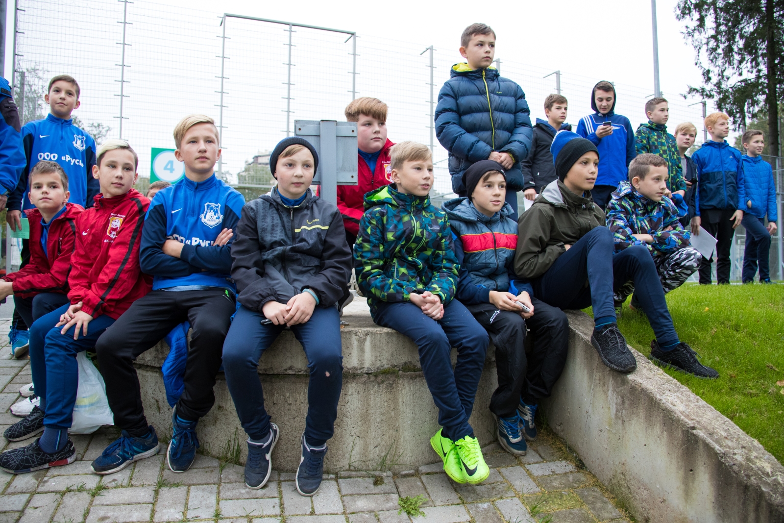 Воспитанники спортивного лагеря «Сосново» побывали в гостях у «Зенита»
