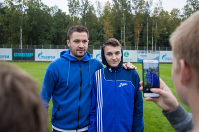 Воспитанники спортивного лагеря «Сосново» побывали в гостях у «Зенита»