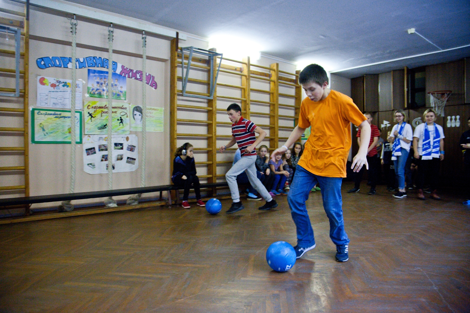 Синегривый Лев в гостях у детей из Детского дома