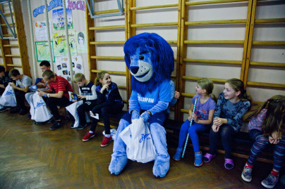 Синегривый Лев в гостях у детей из Детского дома