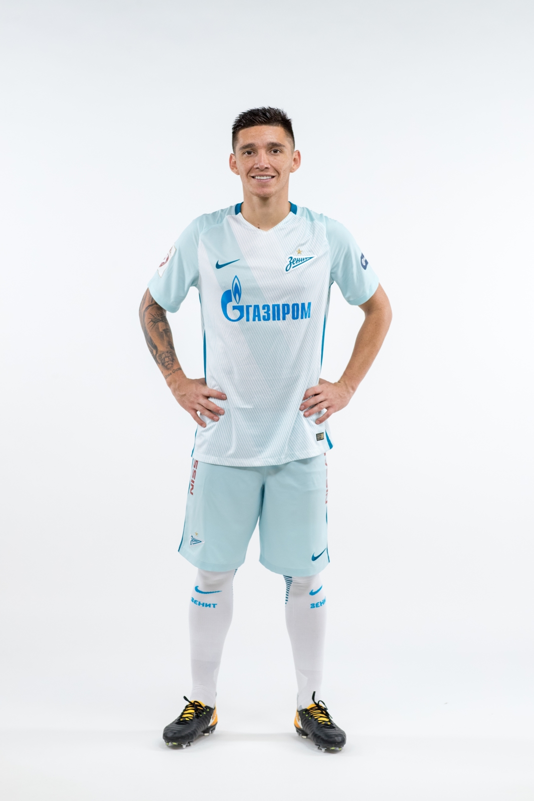 Фотосессия игроков основного состава ФК «Зенит» в новой игровой форме Nike сезона 2017/18