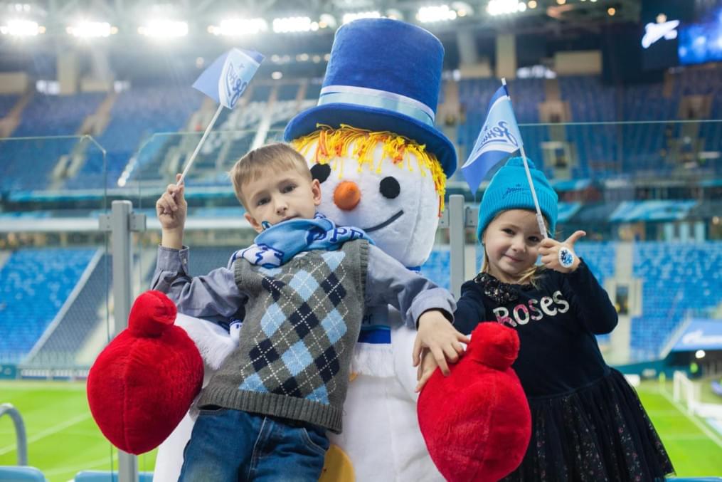 Фан-променад на матче «Зенит» — «Урал»