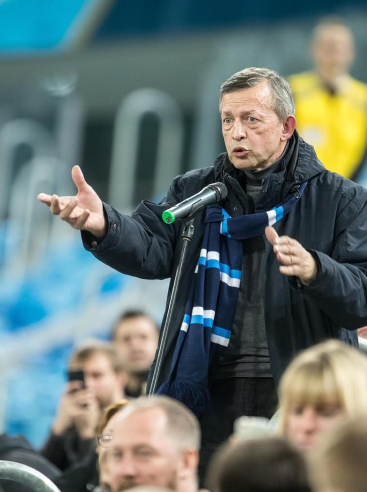 Представители «Зенита» встретились с болельщиками на стадионе «Санкт-Петербург»