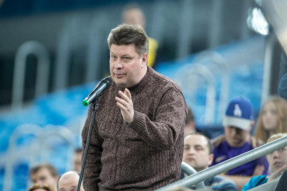 Представители «Зенита» встретились с болельщиками на стадионе «Санкт-Петербург»