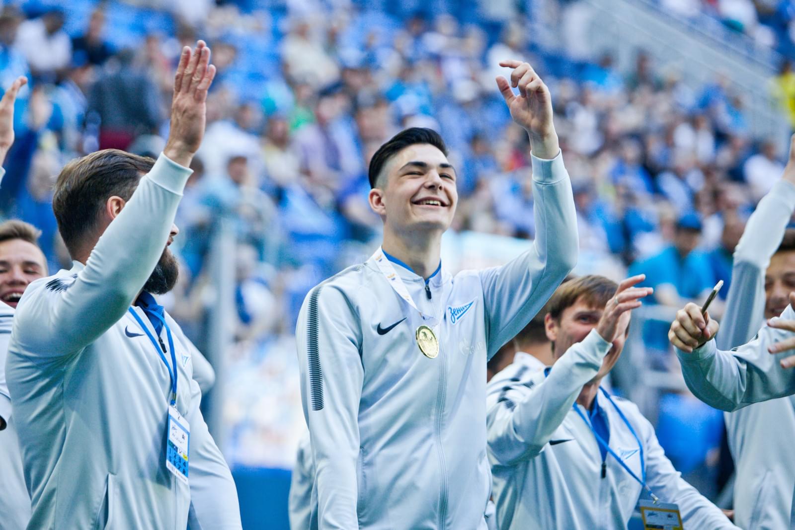 Церемония чествования победителей первенства России по футболу U-16