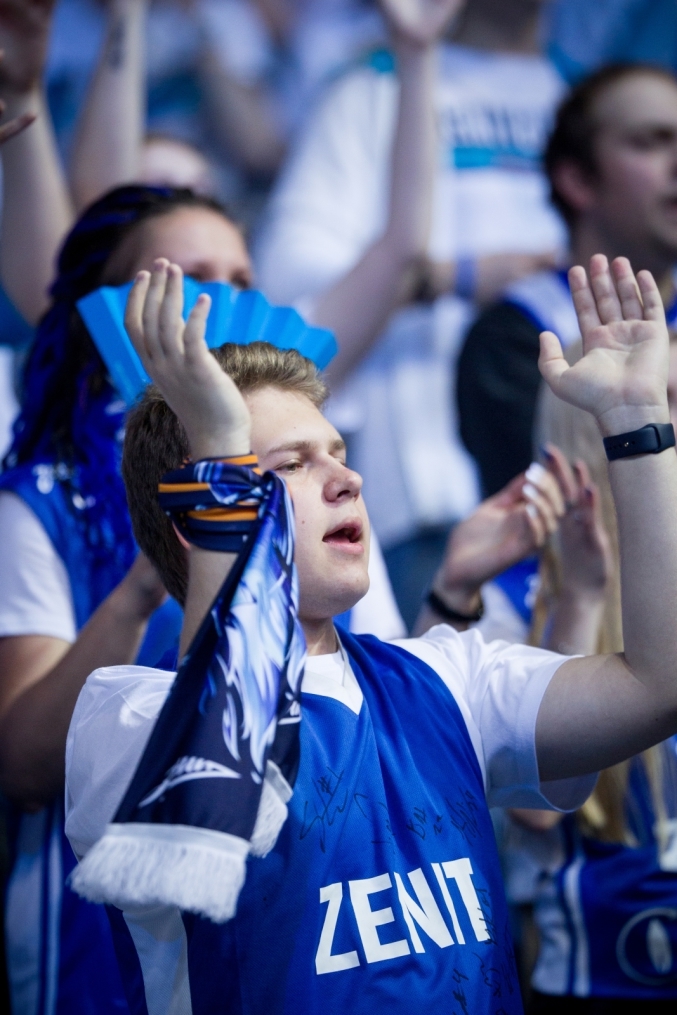 Болельщики на метче за третье место Единой Лиги ВТБ 2017/2018 УНИКС — «Зенит»