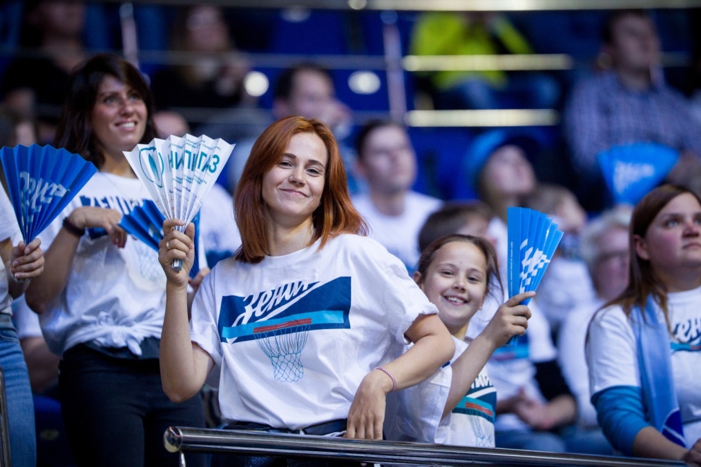 Болельщики на метче за третье место Единой Лиги ВТБ 2017/2018 УНИКС — «Зенит»