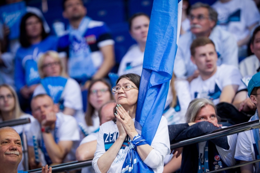 Болельщики на метче за третье место Единой Лиги ВТБ 2017/2018 УНИКС — «Зенит»