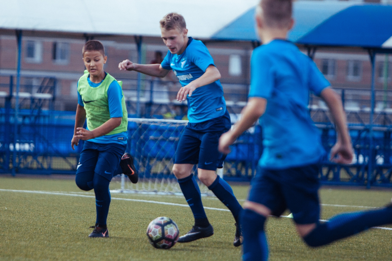 Первый день лагеря Академии ФК «Зенит»