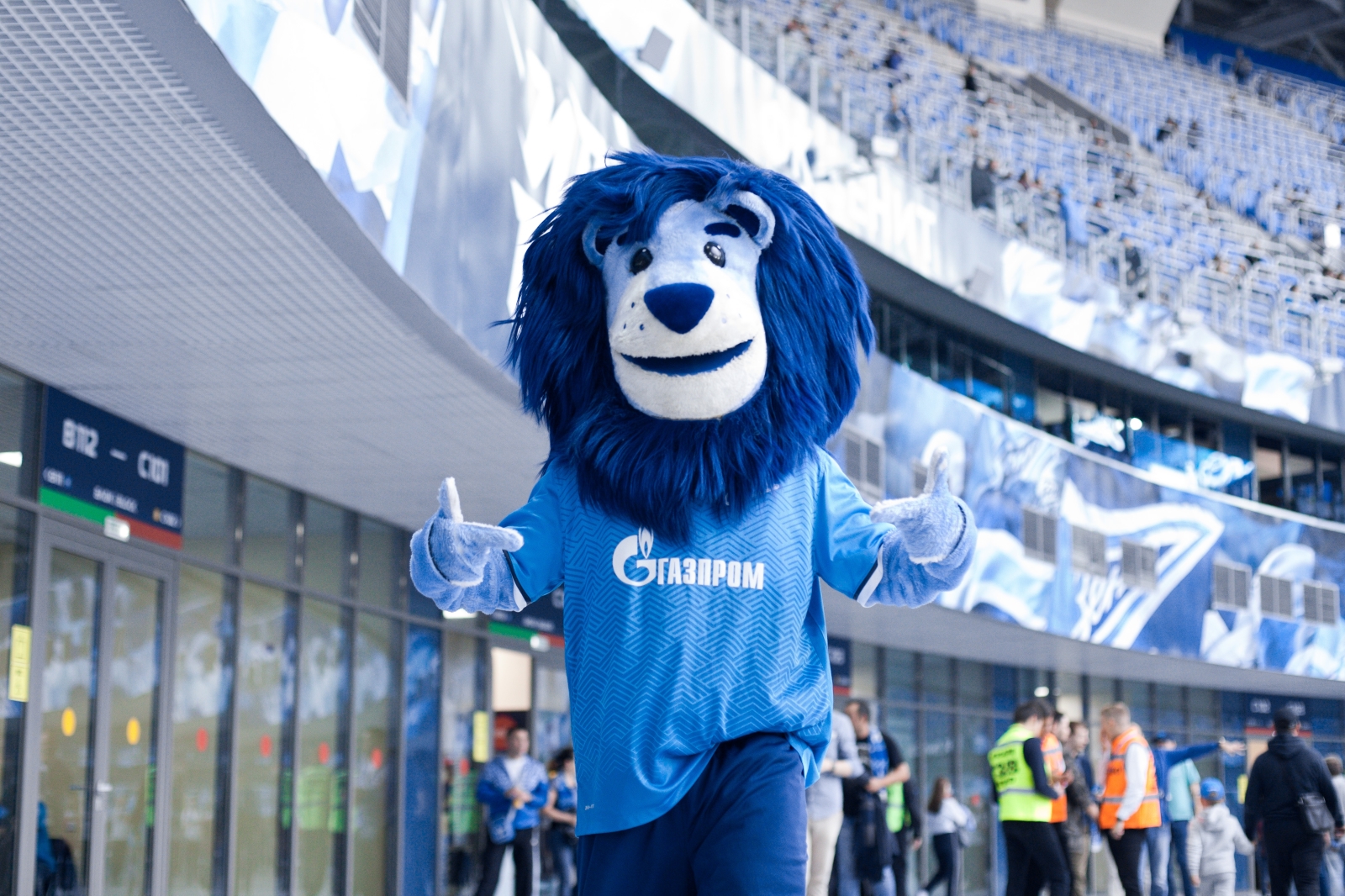 Фан-променад на матче Лиги Европы УЕФА 2018/19, «Зенит» — «Мольде»