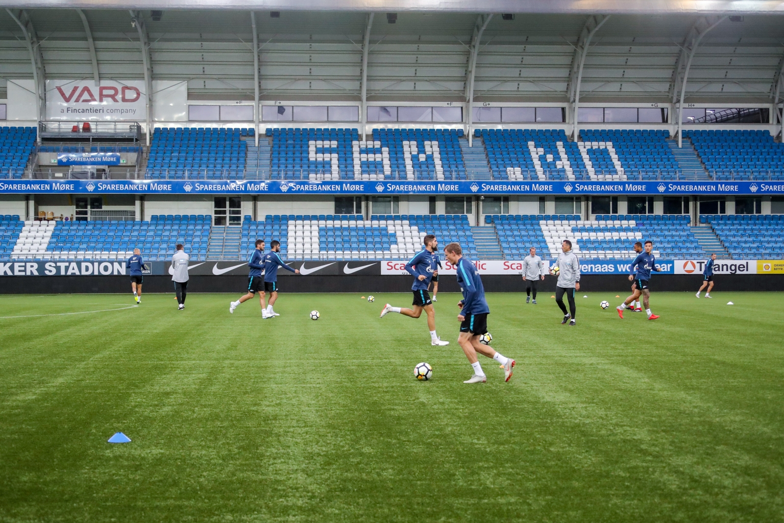 Открытая тренировка «Зенита» перед матчем с «Мольде»