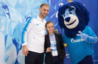 Автограф-сессия Бранислава Ивановича на Петербургском Международном Газовом форуме