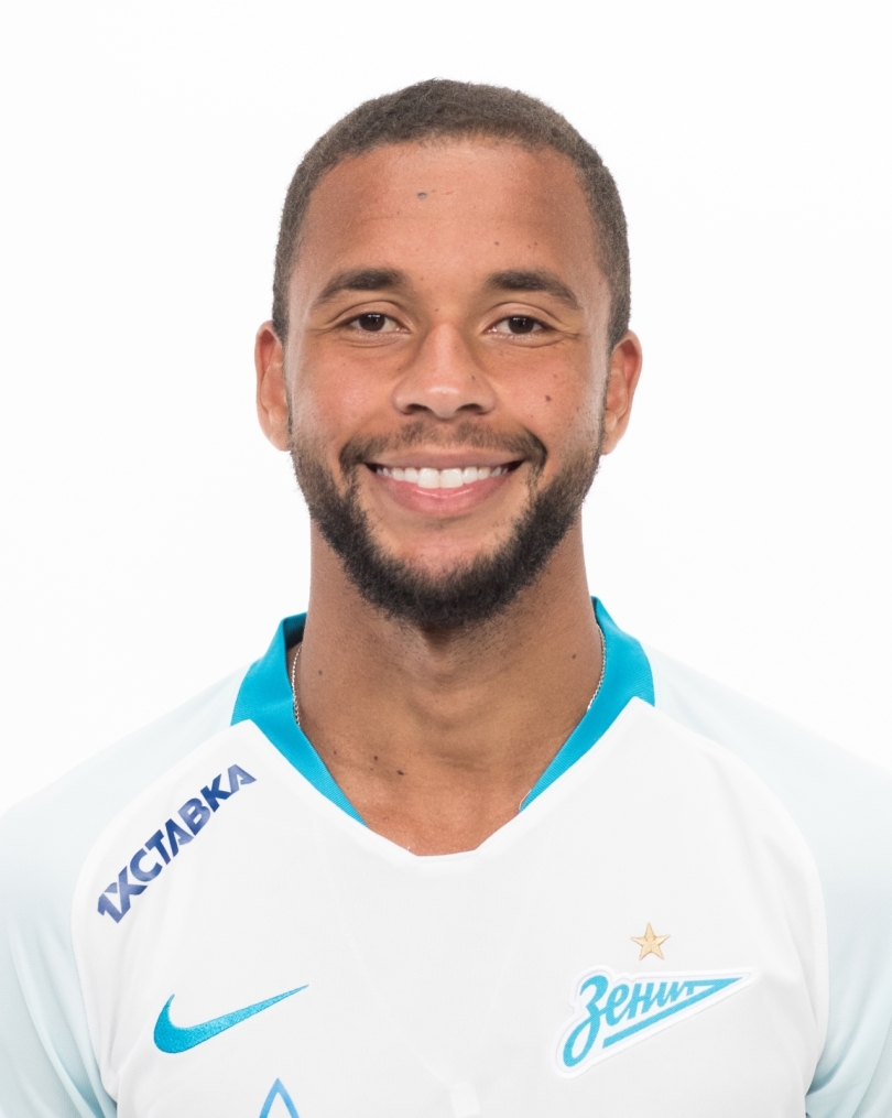 Фотосессия футболистов и тренеров основного состава ФК «Зенит» сезона 2018/19