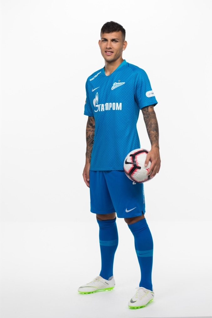 Фотосессия футболистов и тренеров основного состава ФК «Зенит» сезона 2018/19