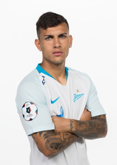 Фотосессия футболистов и тренеров основного состава ФК «Зенит» сезона 2018/19