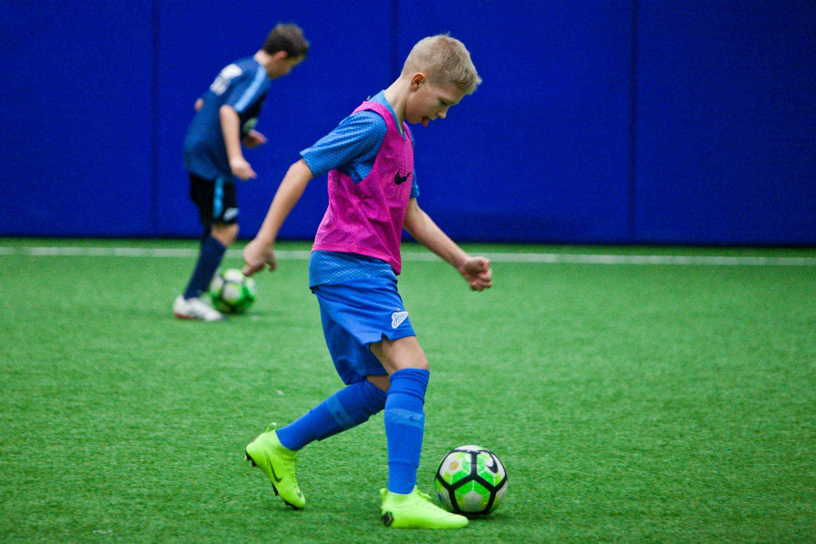 Победитель конкурса «Попади в „Зенит“» Роман Ведищев на тренировке в Академии