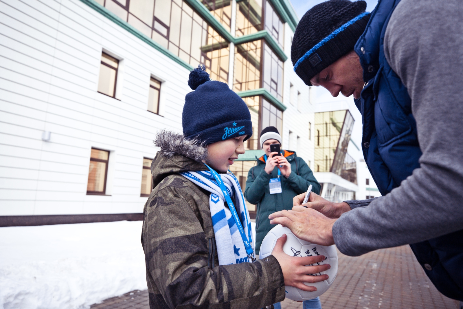 Победитель конкурса «Попади в „Зенит“» Роман Ведищев в «Газпром» — тренировочном центре