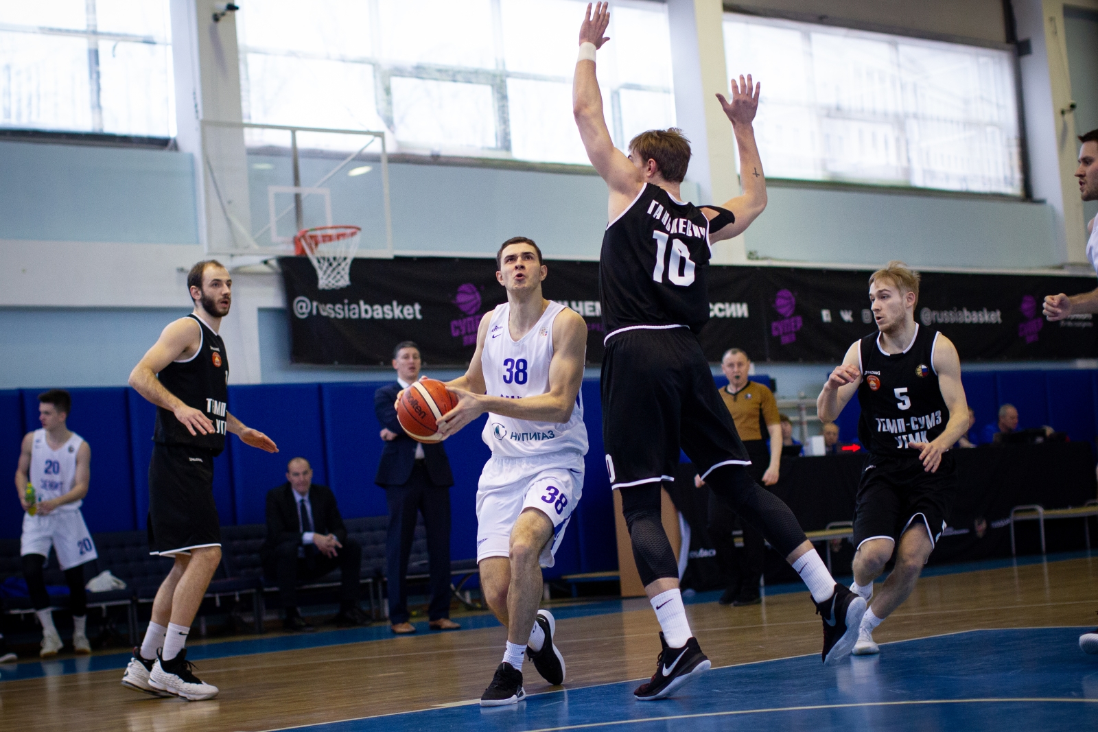 Чемпионат России по баскетболу 2018/2019. Суперлига 1. «Зенит-Фарм» — ТЕМП-СУМЗ-УГМК