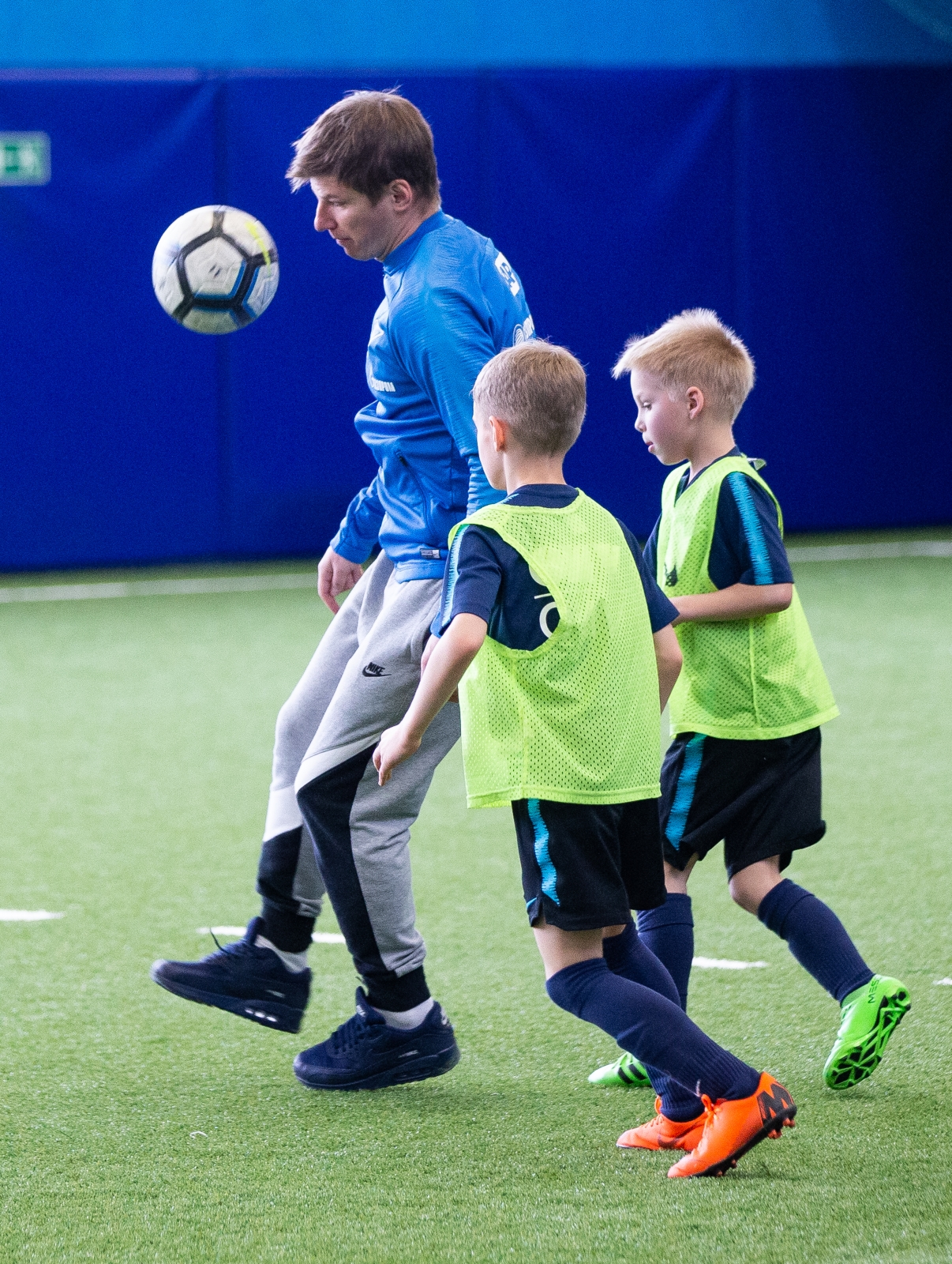 Андрей Аршавин и Анатолий Тимощук проводят мастер-класс в Академии «Зенита»