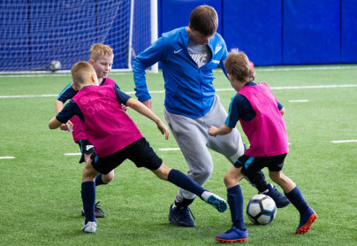 Андрей Аршавин и Анатолий Тимощук проводят мастер-класс в Академии «Зенита»