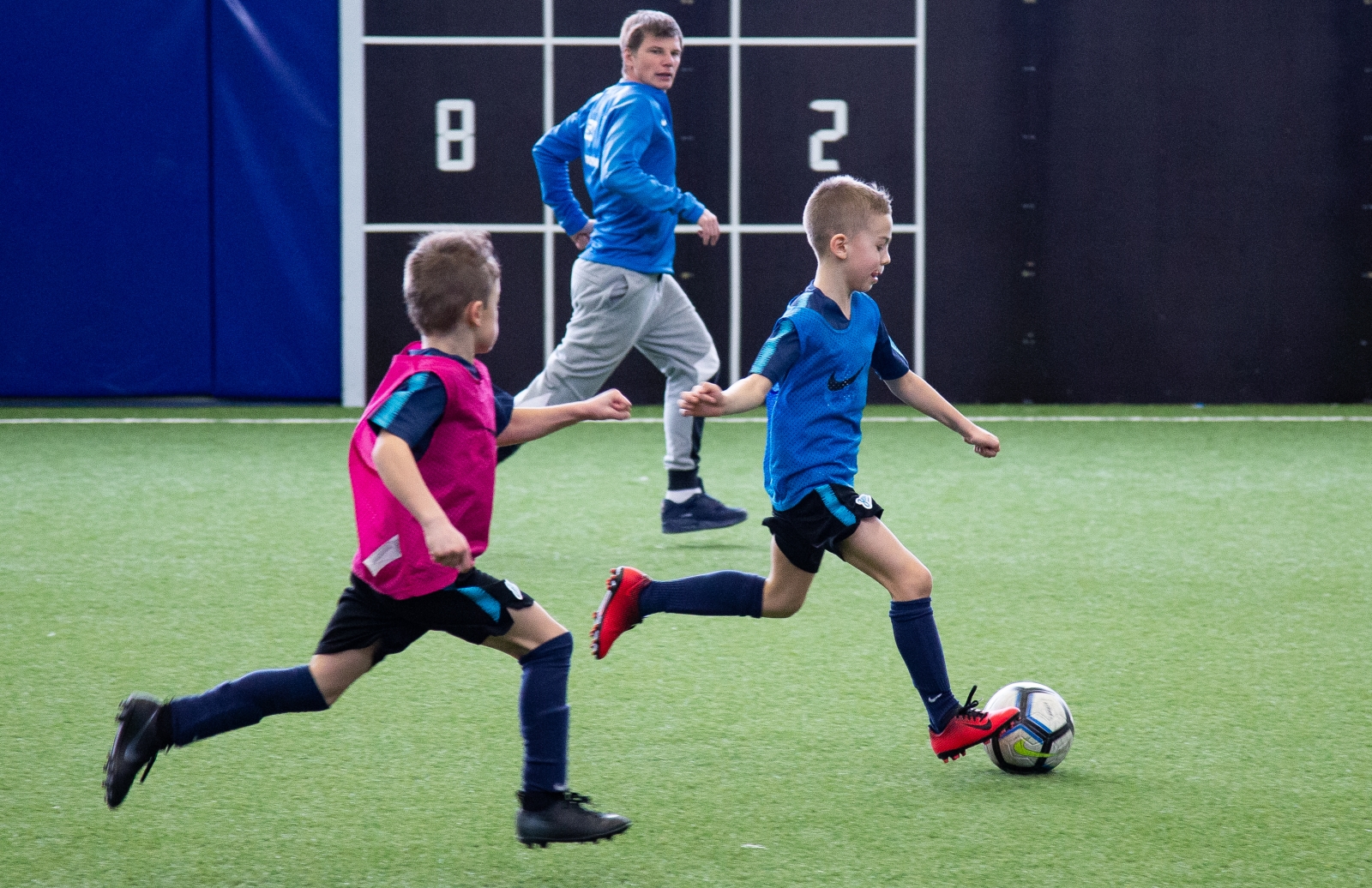 Андрей Аршавин и Анатолий Тимощук проводят мастер-класс в Академии «Зенита»