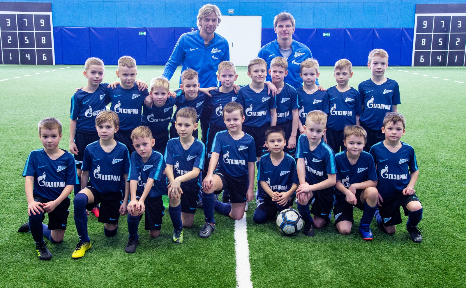 Андрей Аршавин и Анатолий Тимощук проводят мастер-класс в Академии «Зенита»