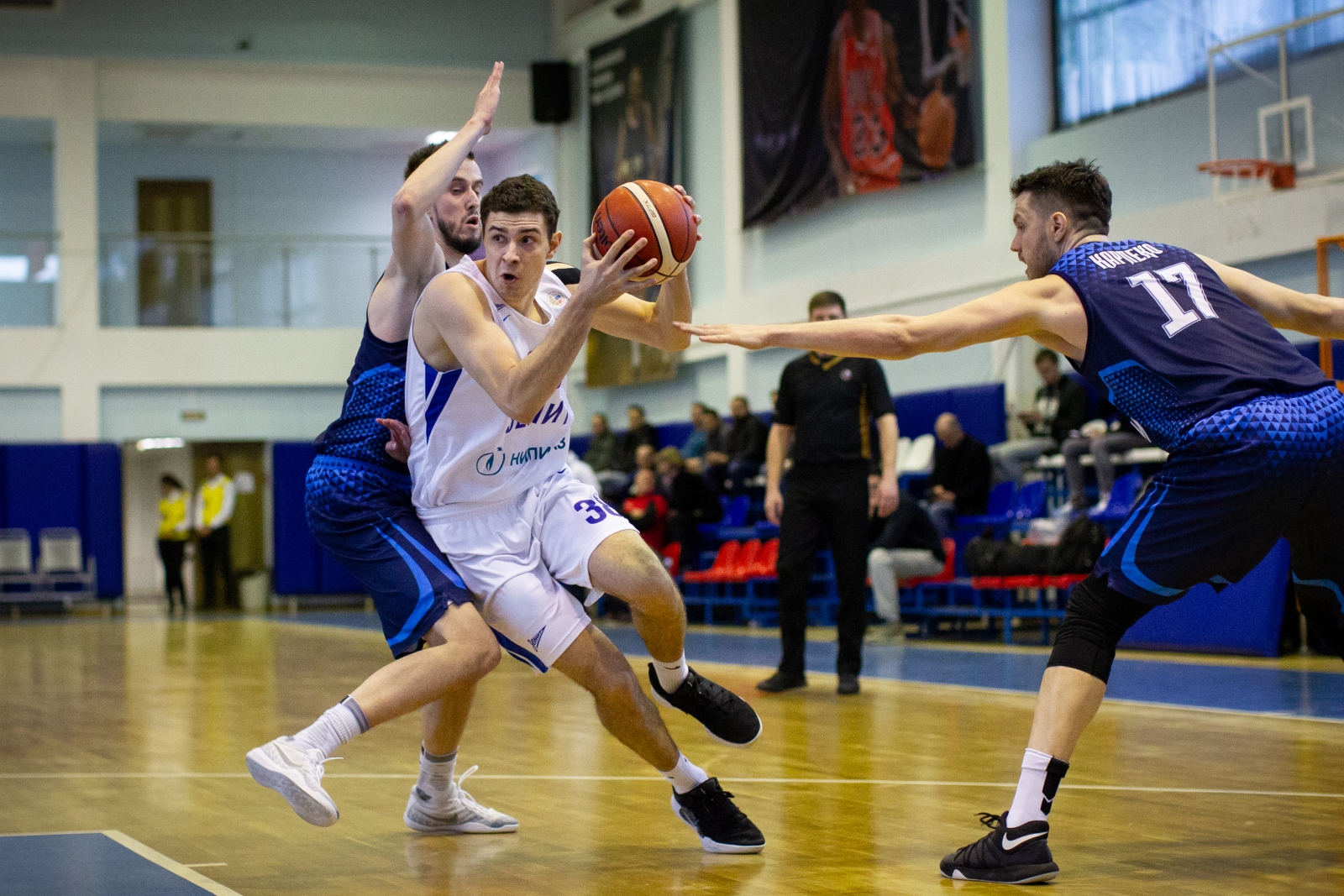 Чемпионат России по баскетболу 2018/2019. Суперлига 1. «Зенит-Фарм» — «Купол Родники»