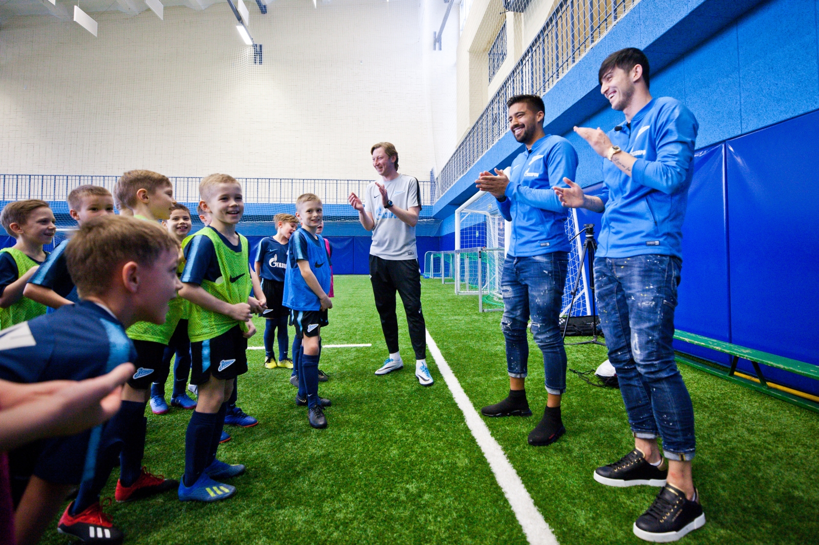 Кристиан Нобоа и Сердар Азмун проводят мастер-класс в Академии ФК «Зенит