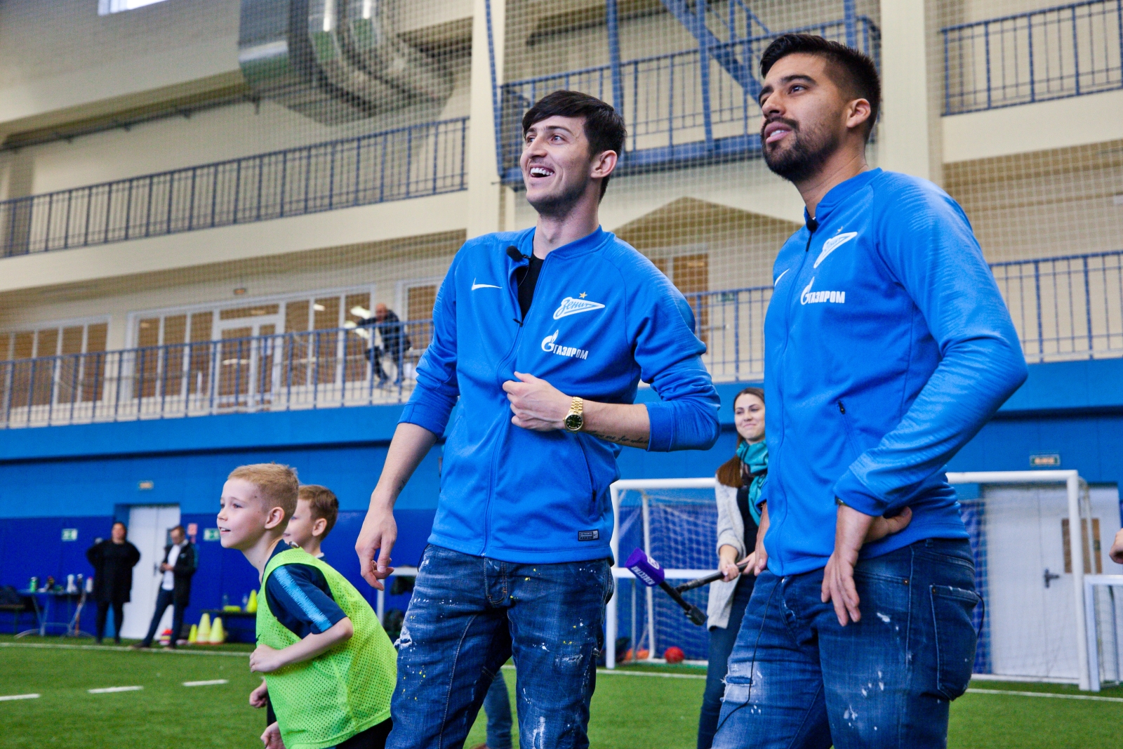 Кристиан Нобоа и Сердар Азмун проводят мастер-класс в Академии ФК «Зенит