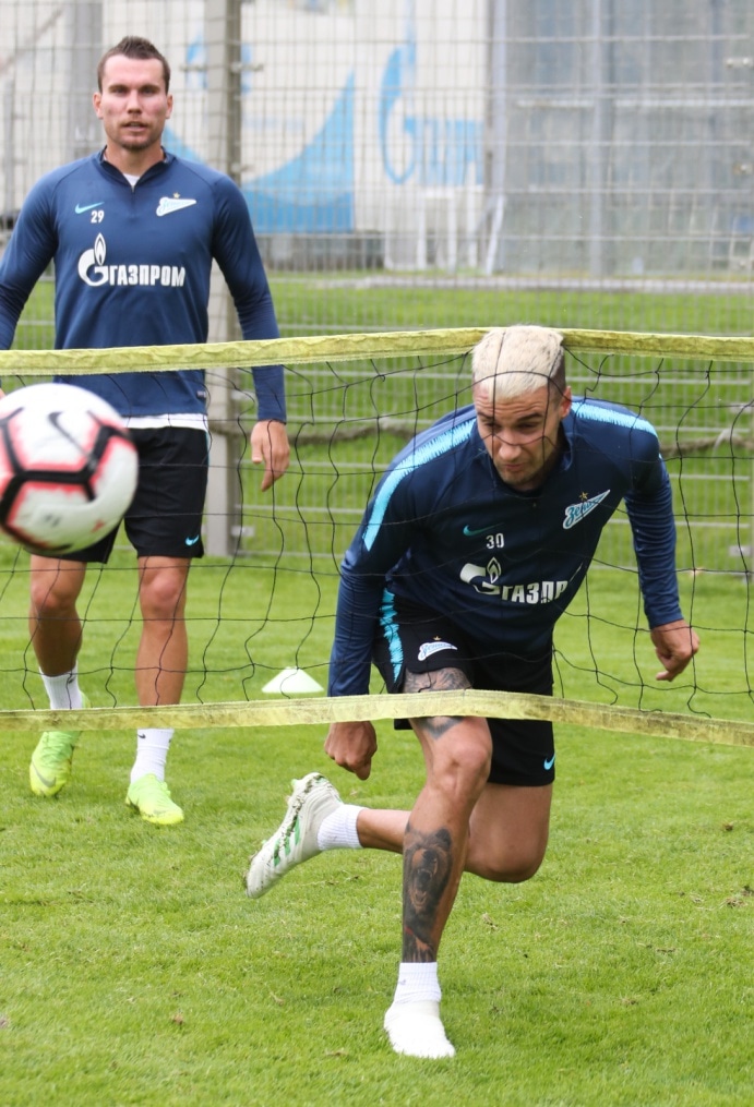«Газпром»-тренировочные сборы: 15 июня, утренняя тренировка
