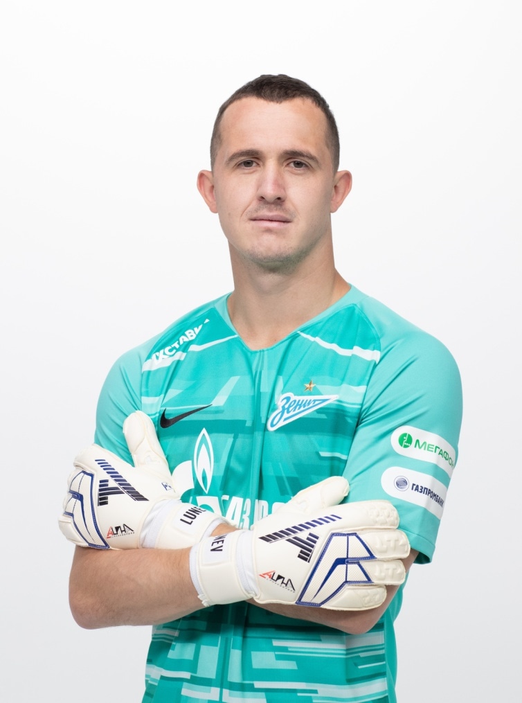 Фотосессия футболистов и тренеров основного состава ФК «Зенит» сезона 2019/20