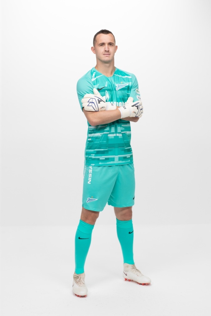 Фотосессия футболистов и тренеров основного состава ФК «Зенит» сезона 2019/20