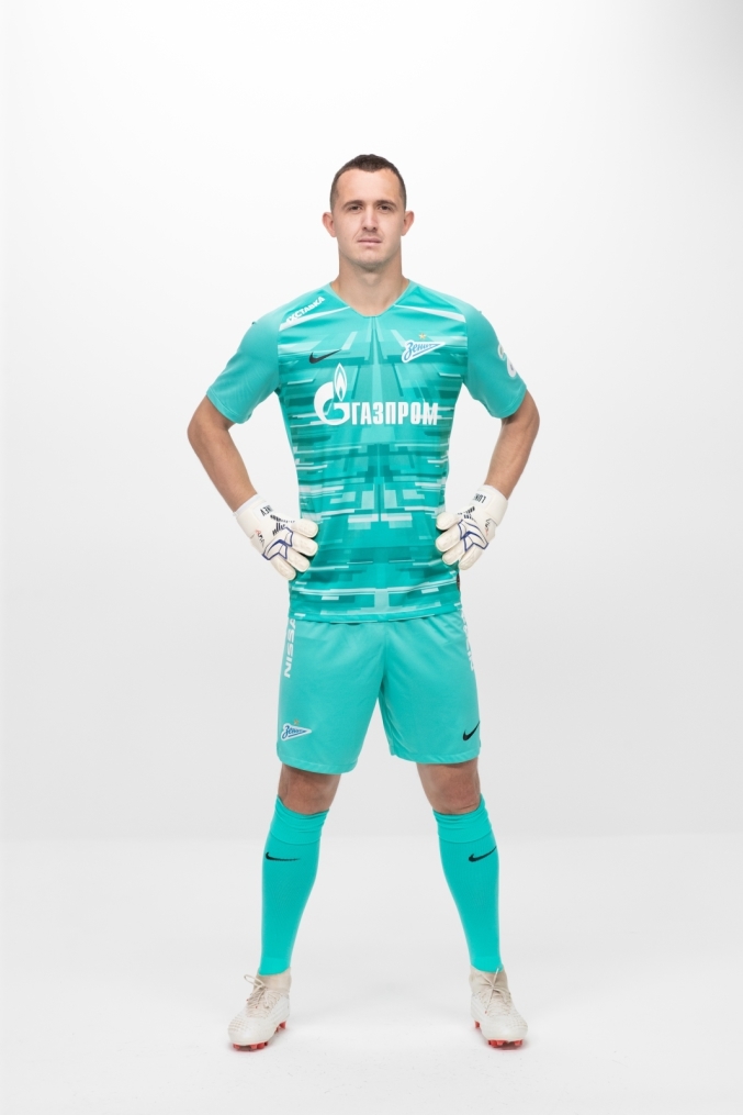 Фотосессия футболистов и тренеров основного состава ФК «Зенит» сезона 2019/20