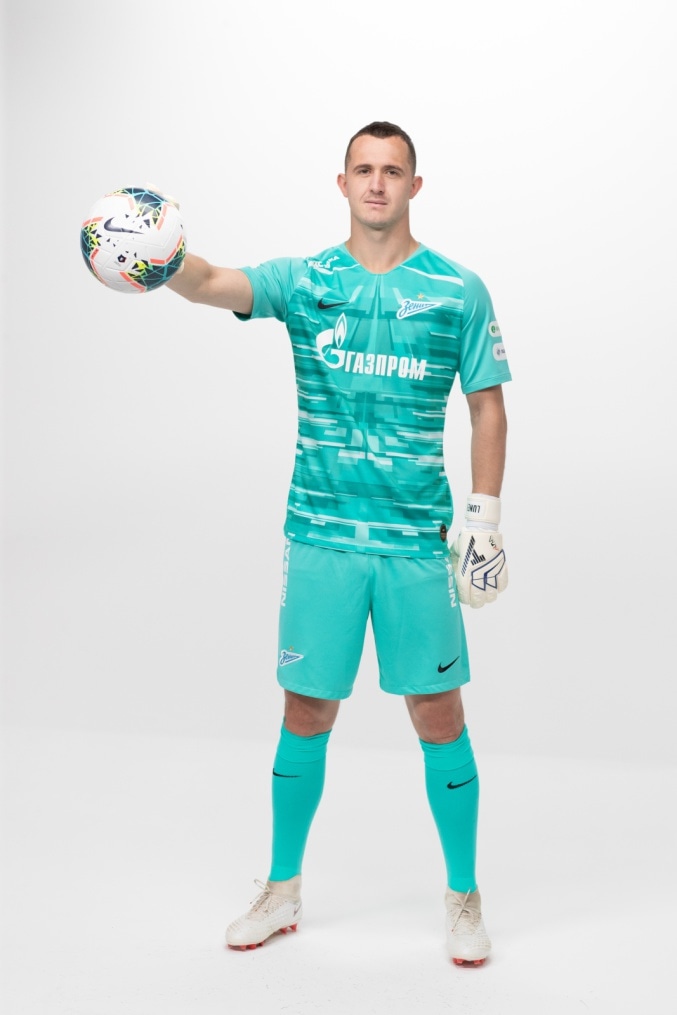 Фотосессия футболистов и тренеров основного состава ФК «Зенит» сезона 2019/20