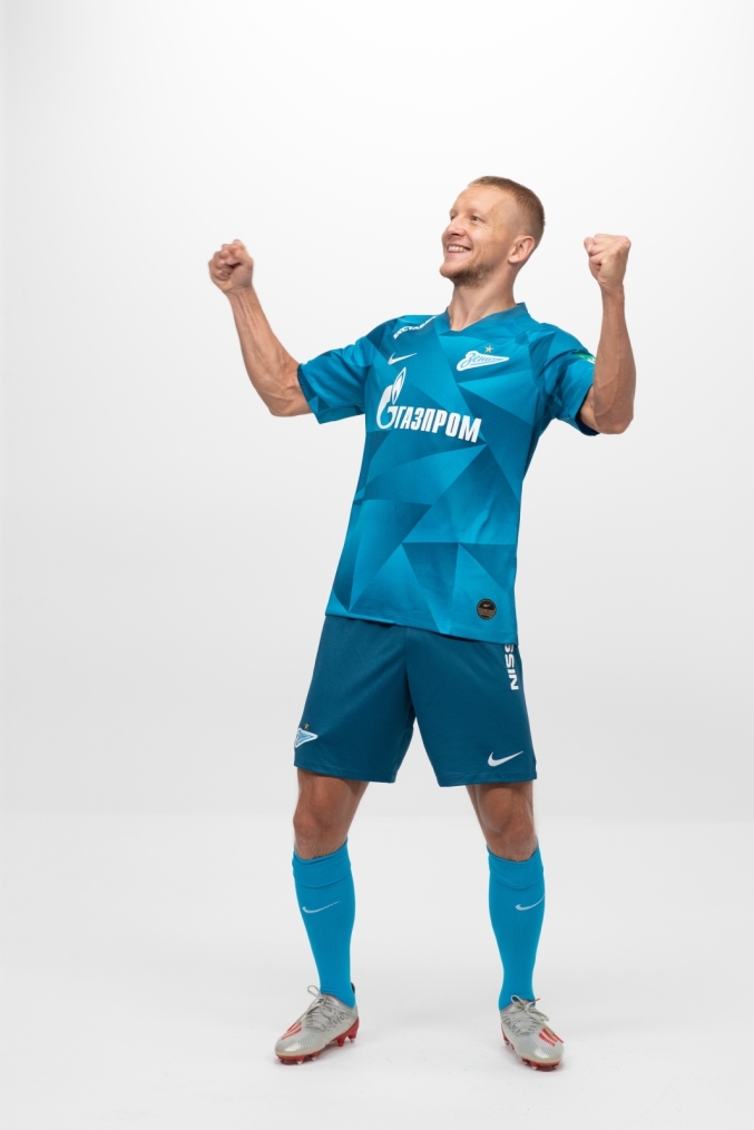 Фотосессия футболистов и тренеров основного состава ФК «Зенит» сезона 2019/20