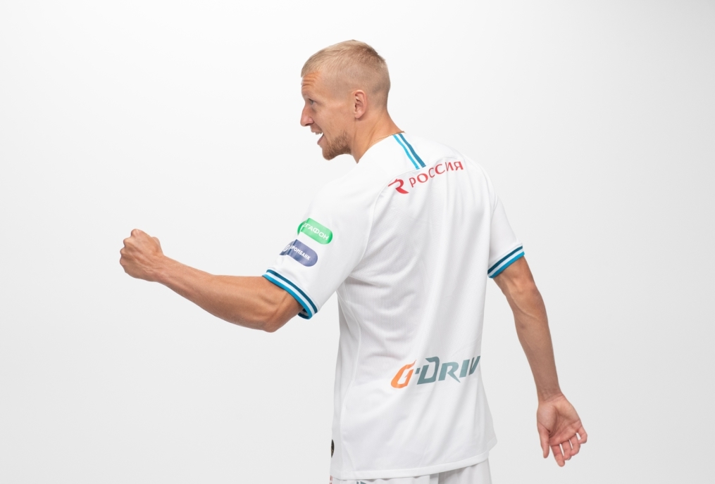 Фотосессия футболистов и тренеров основного состава ФК «Зенит» сезона 2019/20