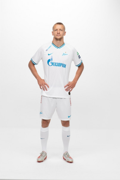 Фотосессия футболистов и тренеров основного состава ФК «Зенит» сезона 2019/20