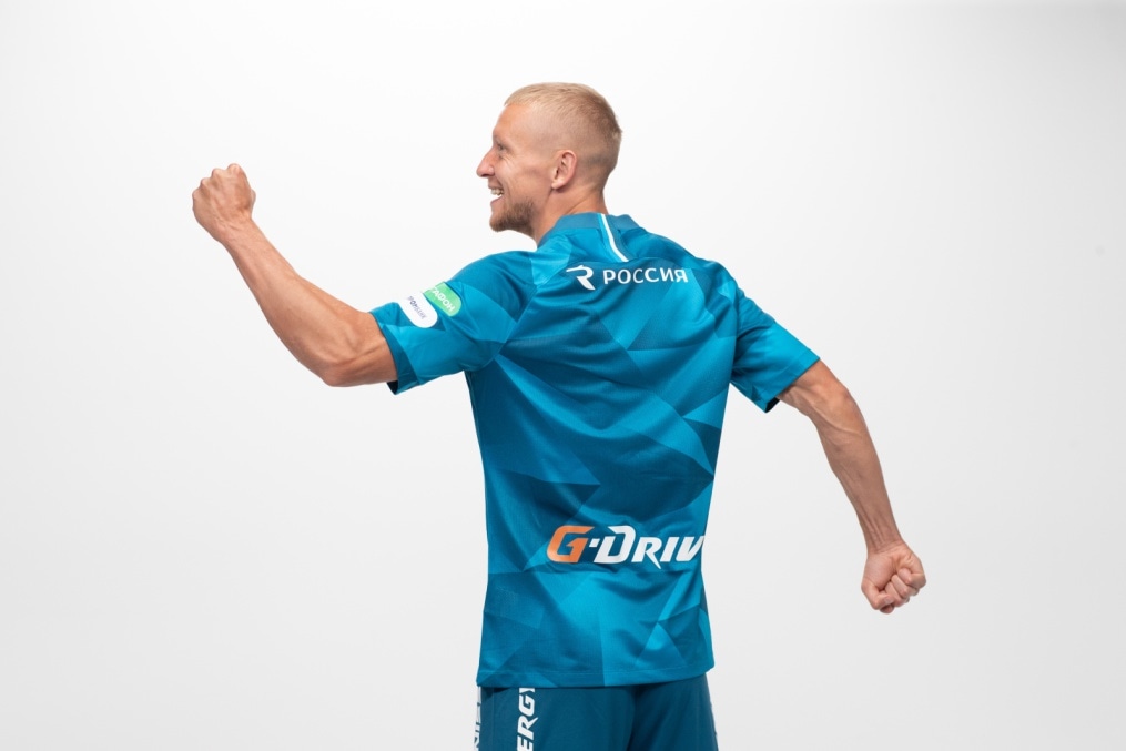 Фотосессия футболистов и тренеров основного состава ФК «Зенит» сезона 2019/20