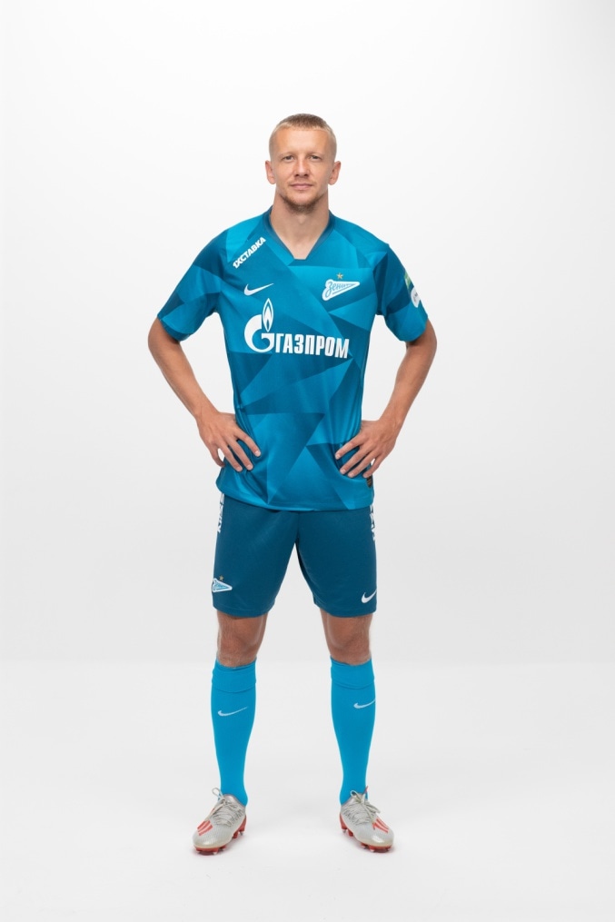 Фотосессия футболистов и тренеров основного состава ФК «Зенит» сезона 2019/20