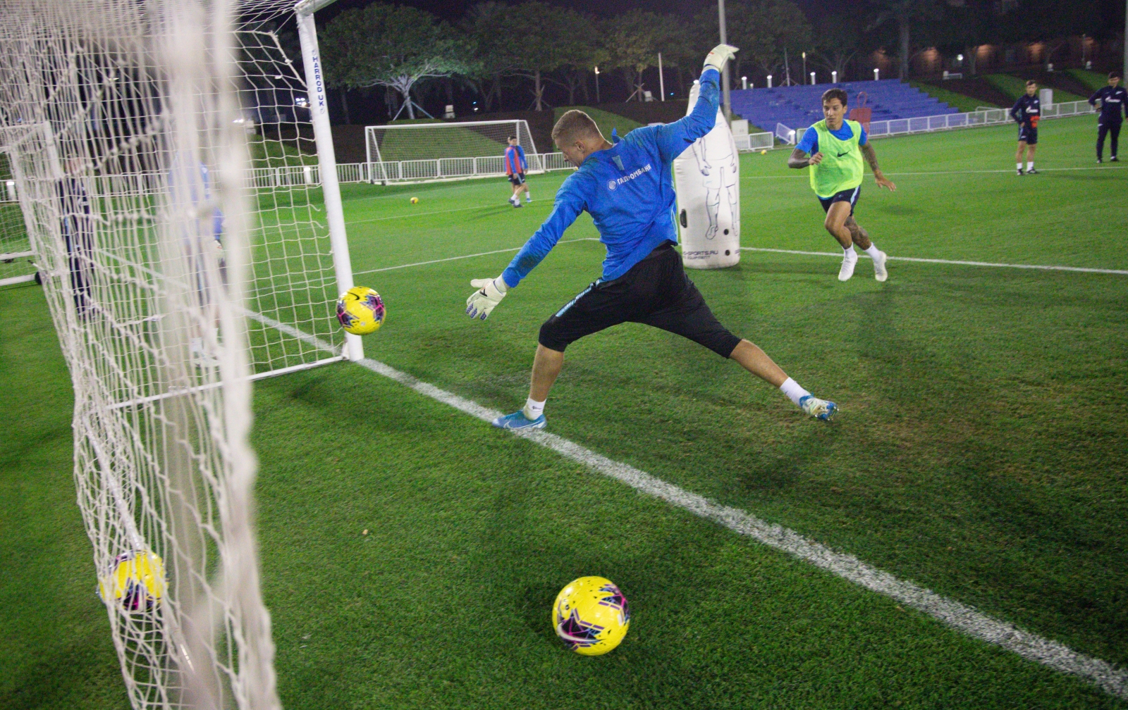 «Газпром»-тренировочные сборы в Катаре: 19 января, вечерняя тренировка