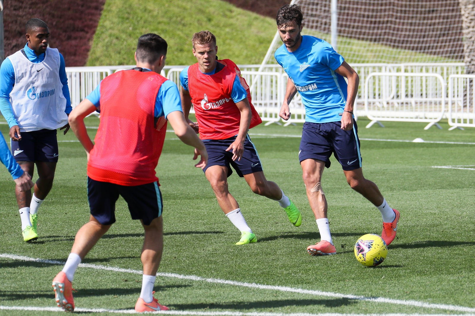 «Газпром»-тренировочные сборы в Катаре: 22 января, утренняя тренировка