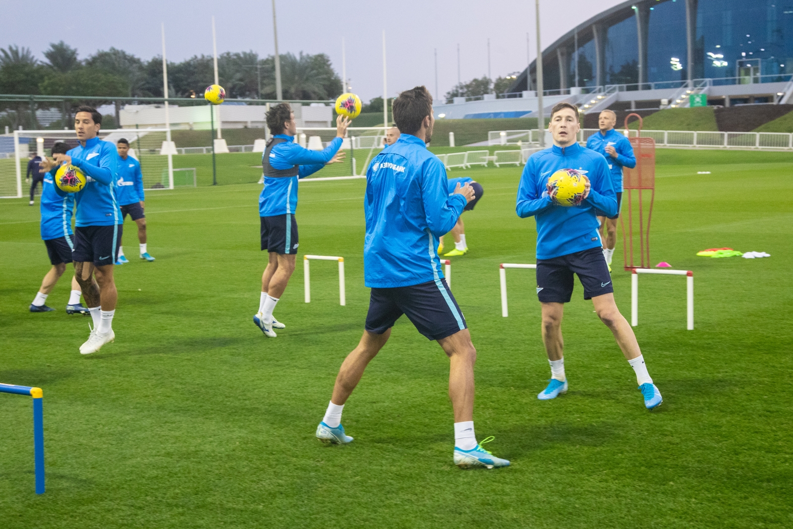 «Газпром»-тренировочные сборы в Катаре: 23 января, вечерняя тренировка