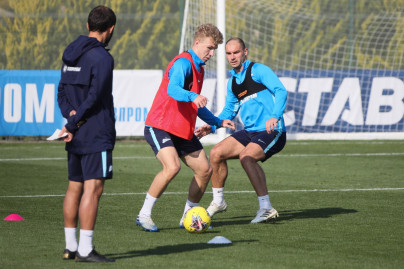 «Газпром»-тренировочные сборы в Испании: 8 февраля, утренняя тренировка