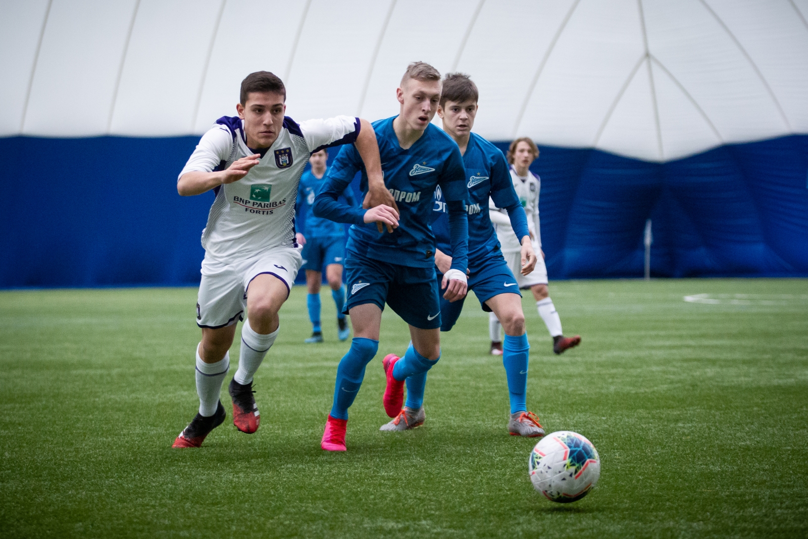 V Международный турнир «Кубок дружбы»: первый день