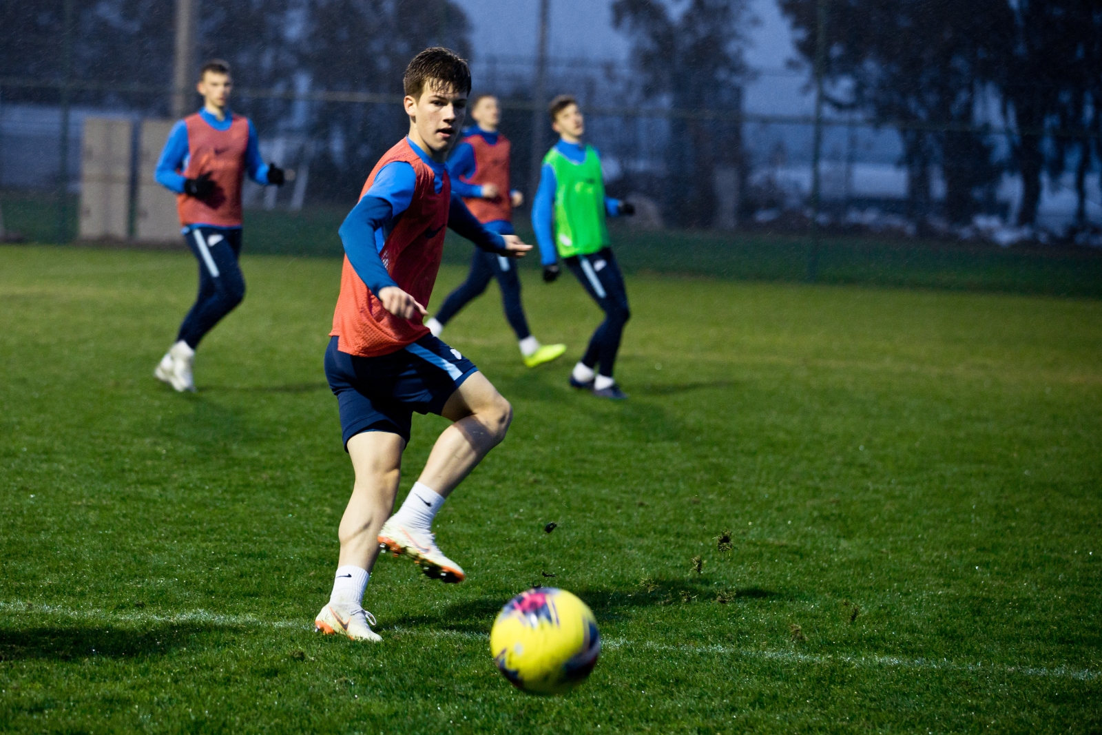 Второй зимний сбор «Зенита»-м в Турции: 12 февраля, вечерняя тренировка