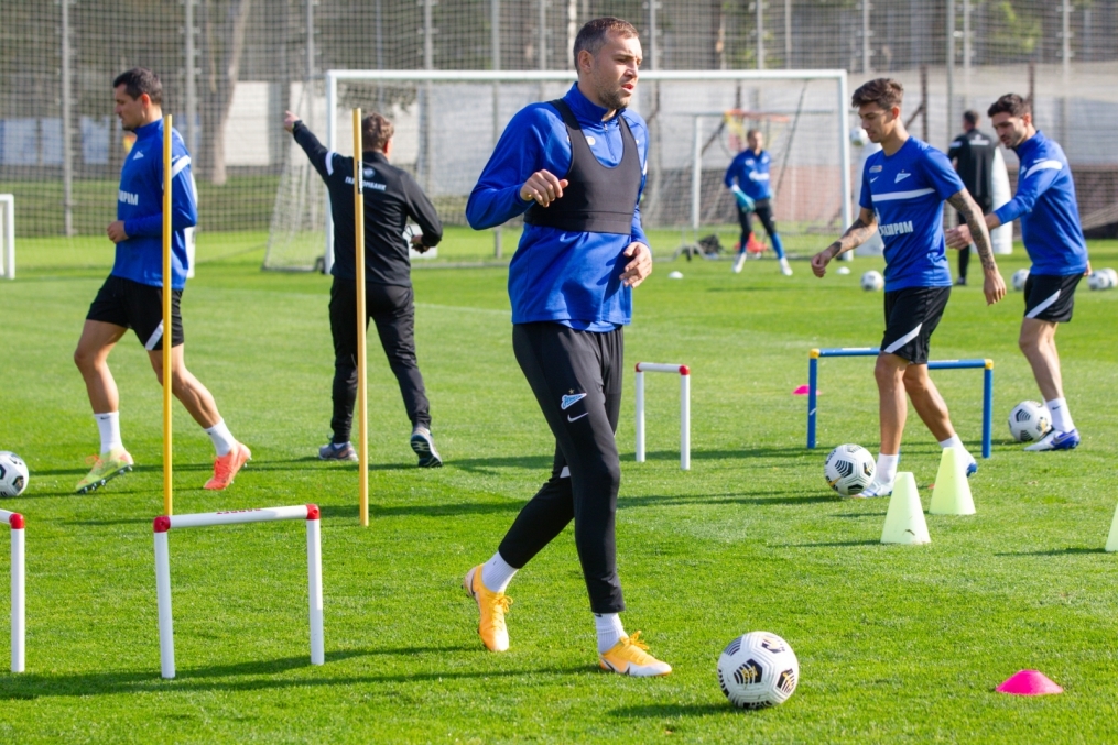 «Зенит» продолжает подготовку к матчу с «Уфой»