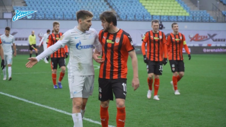 Скрытая камера: «Химки», болельщики на балконе и наставления Ловрена