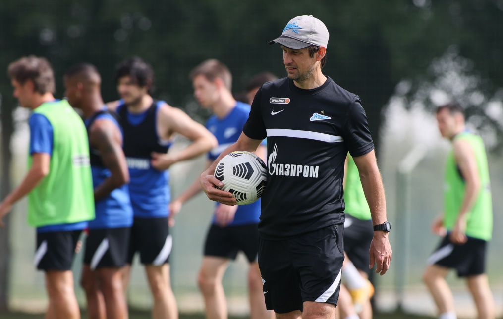 «Газпром»-тренировочные сборы «Зенита» в Дубае: 26 января, утренняя тренировка